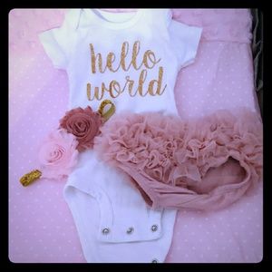 Newborn outfit